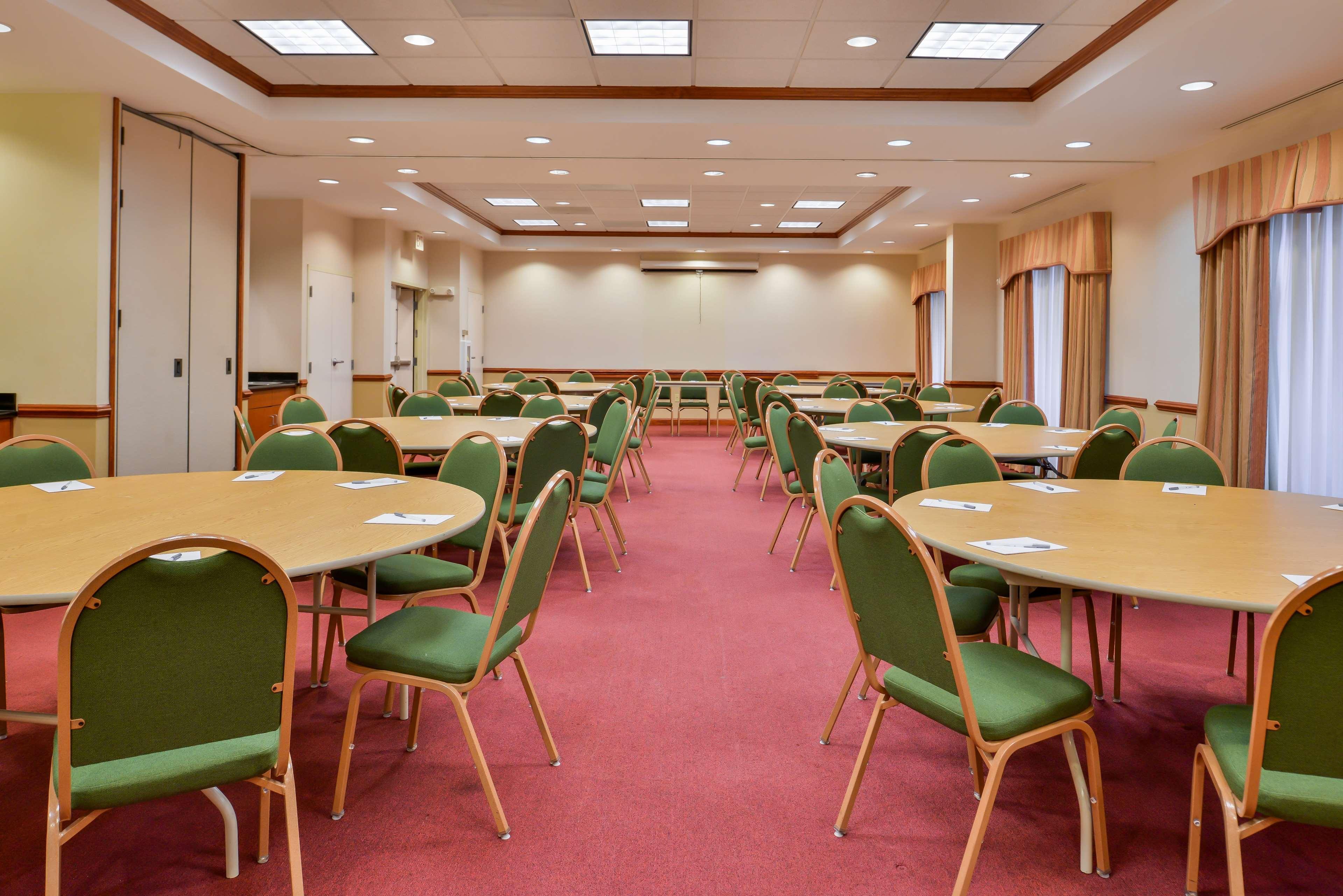 Hotel Hampton Emporia